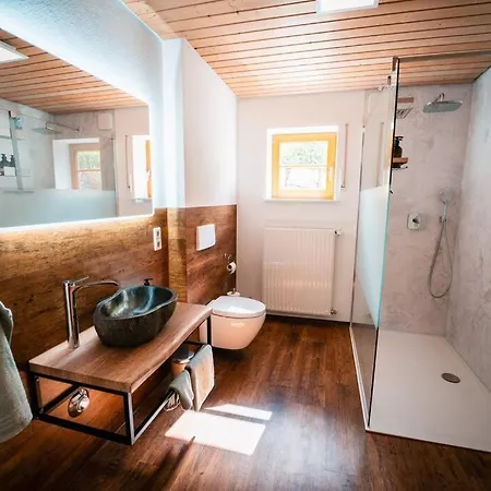 Albpanorama Mit Infrarotsauna Und Gartenblick Hohenstein